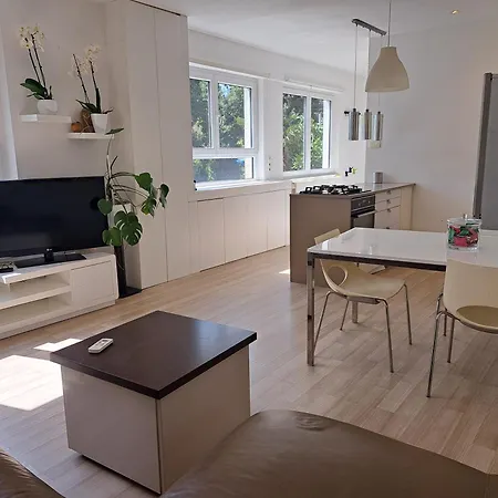 Apartment Noar *